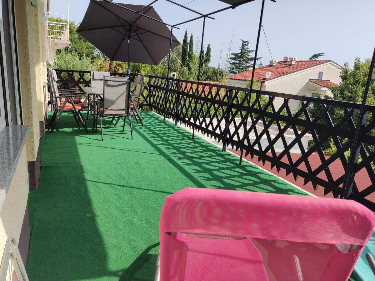 Apartment Teresa With Big Terrace Dramalj Crikvenica Ngoại thất bức ảnh