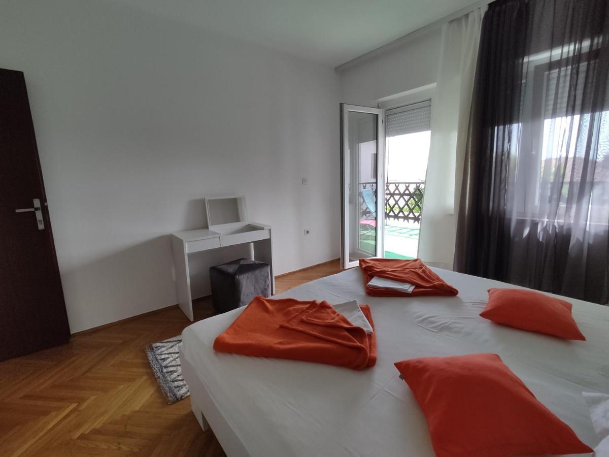 Apartment Teresa With Big Terrace Dramalj Crikvenica Ngoại thất bức ảnh