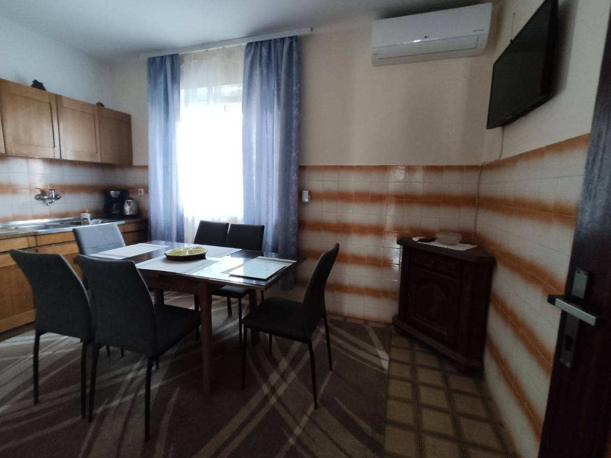 Apartment Teresa With Big Terrace Dramalj Crikvenica Ngoại thất bức ảnh