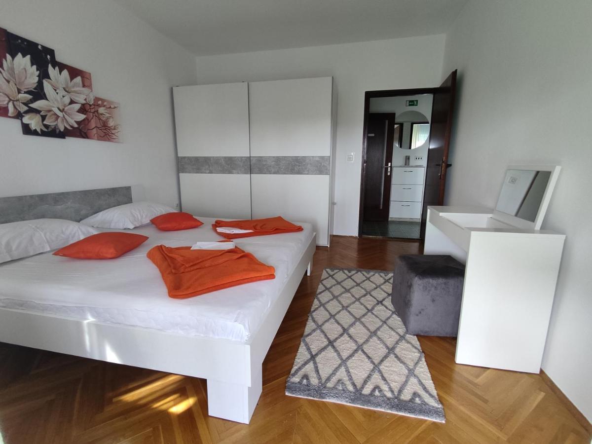 Apartment Teresa With Big Terrace Dramalj Crikvenica Ngoại thất bức ảnh